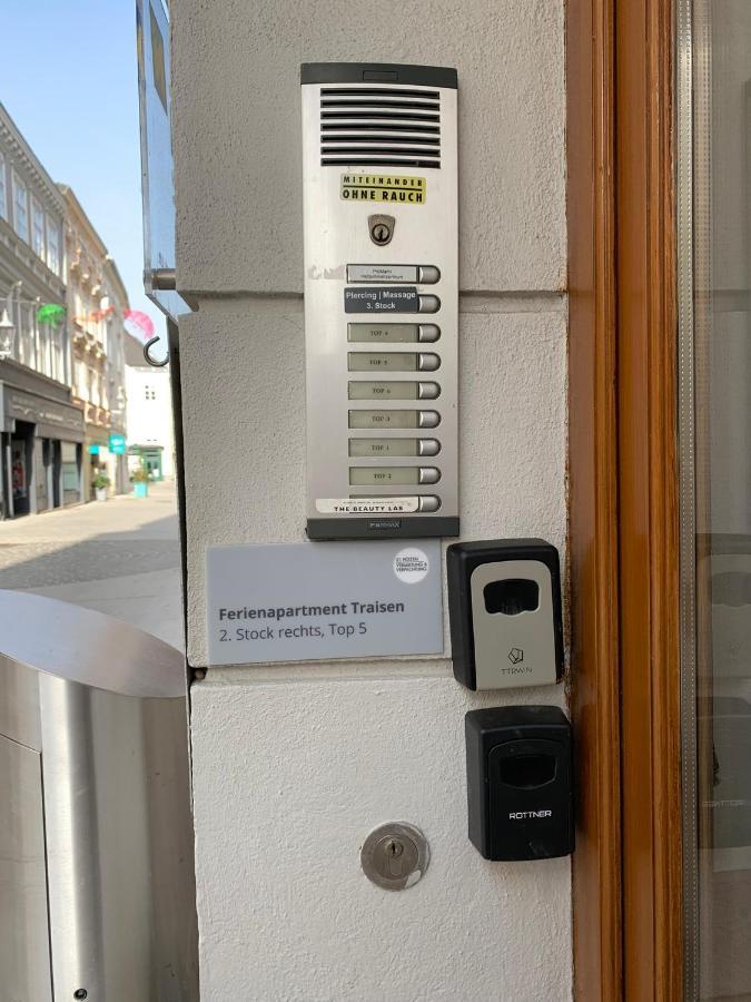 Air-Conditioned, Quiet Apartment - Center Of Sankt Poelten - Smart Tv Luaran gambar